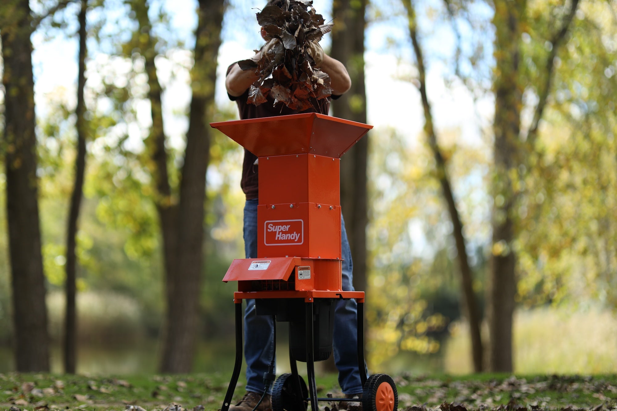 Leaf Compost Machine Sustainable Living The Leaf Shredder Machine as a Green Waste Solution ...
